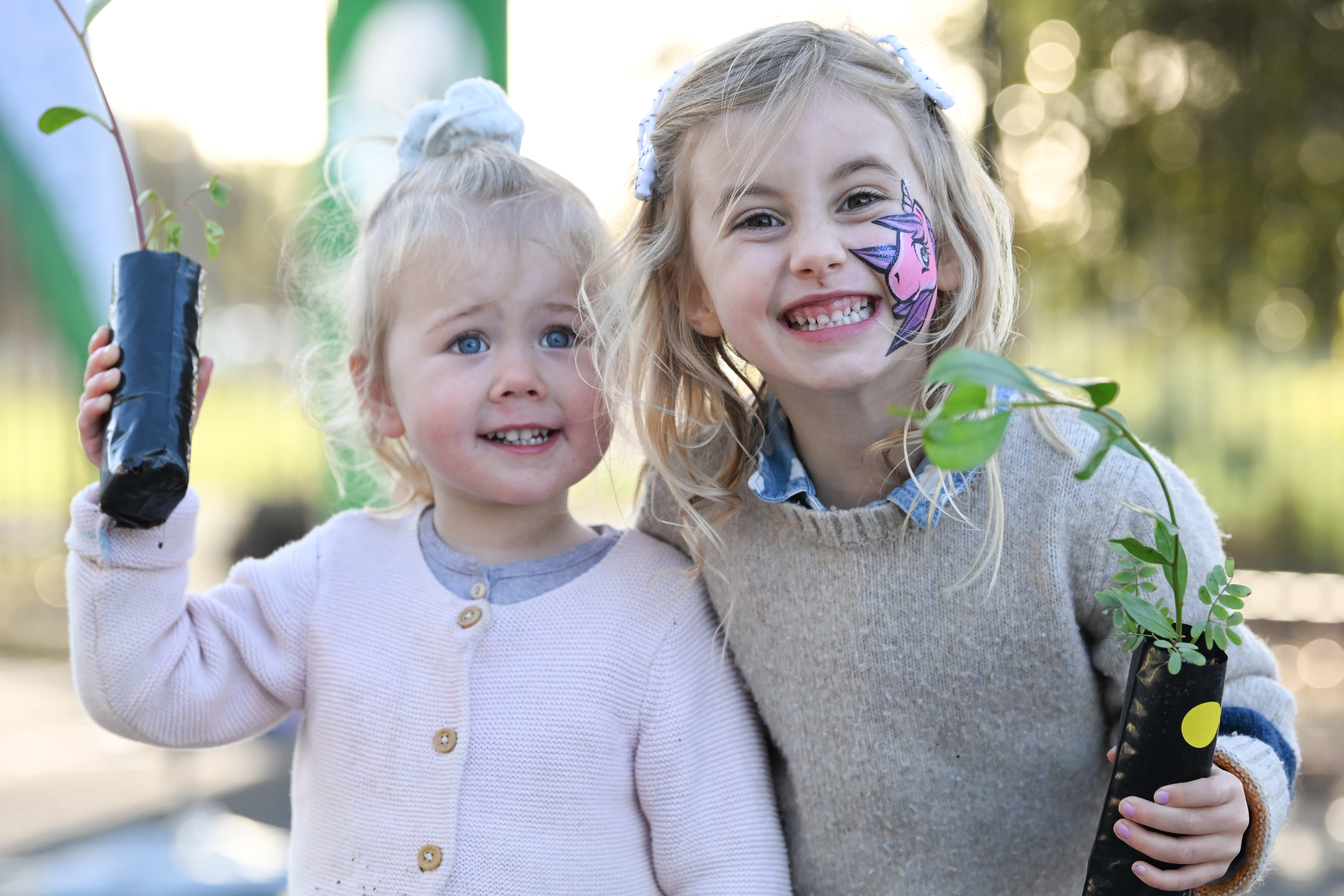 2025TreeGiveaway-HR-ByCathLeo-173.jpg